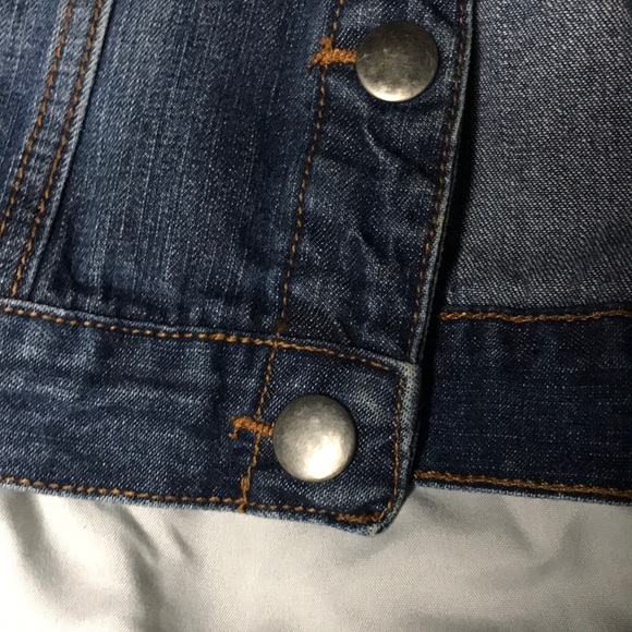 Girls Button Jean Jacket - Picture 3 of 9